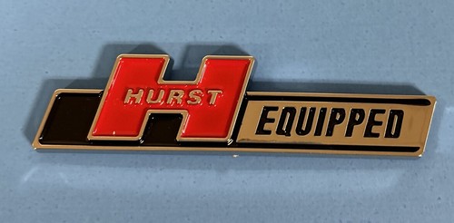 Hurst equipped badge red - hurst,